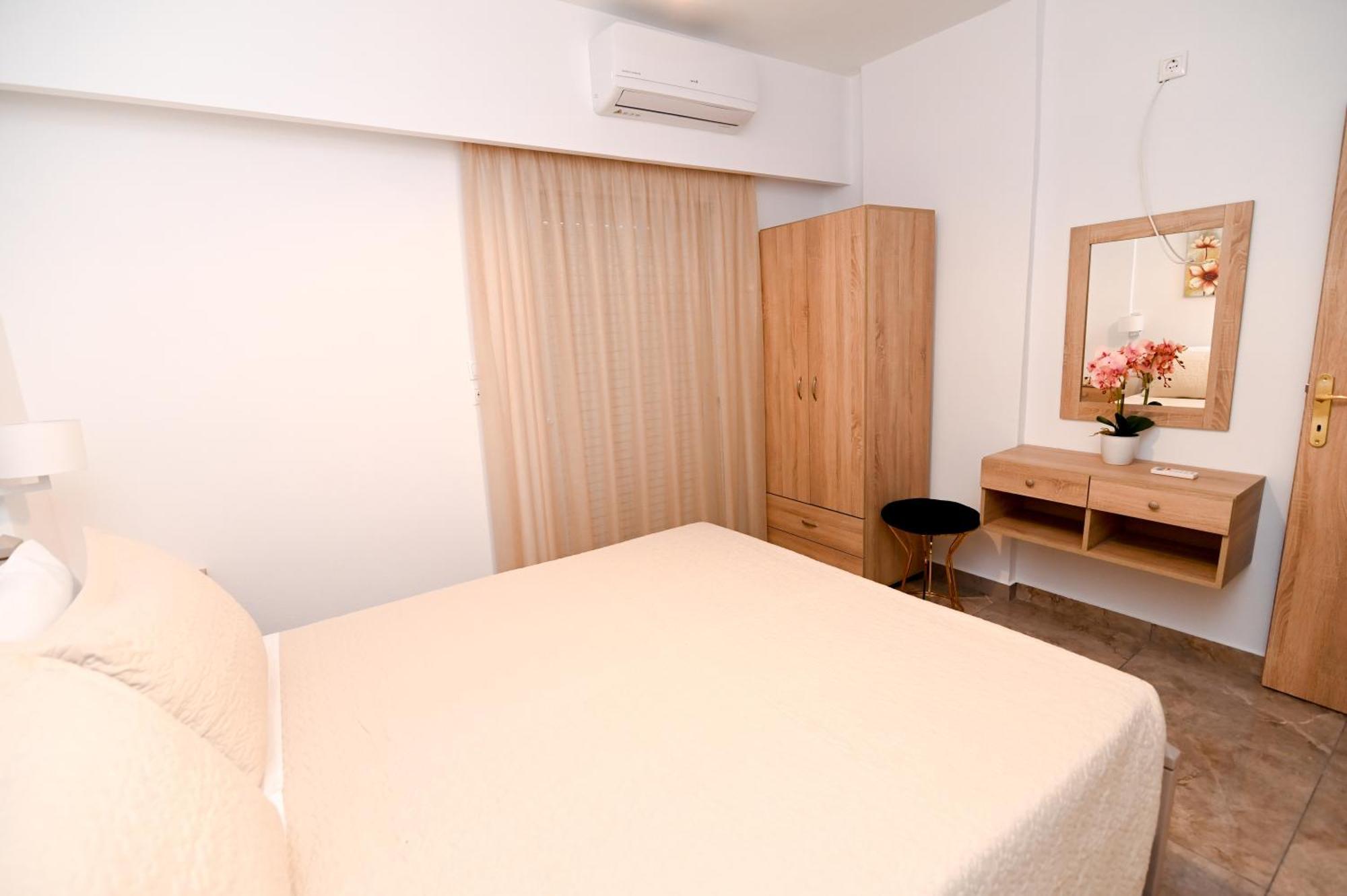 Sindy'S House Apartment Ampavris Bagian luar foto