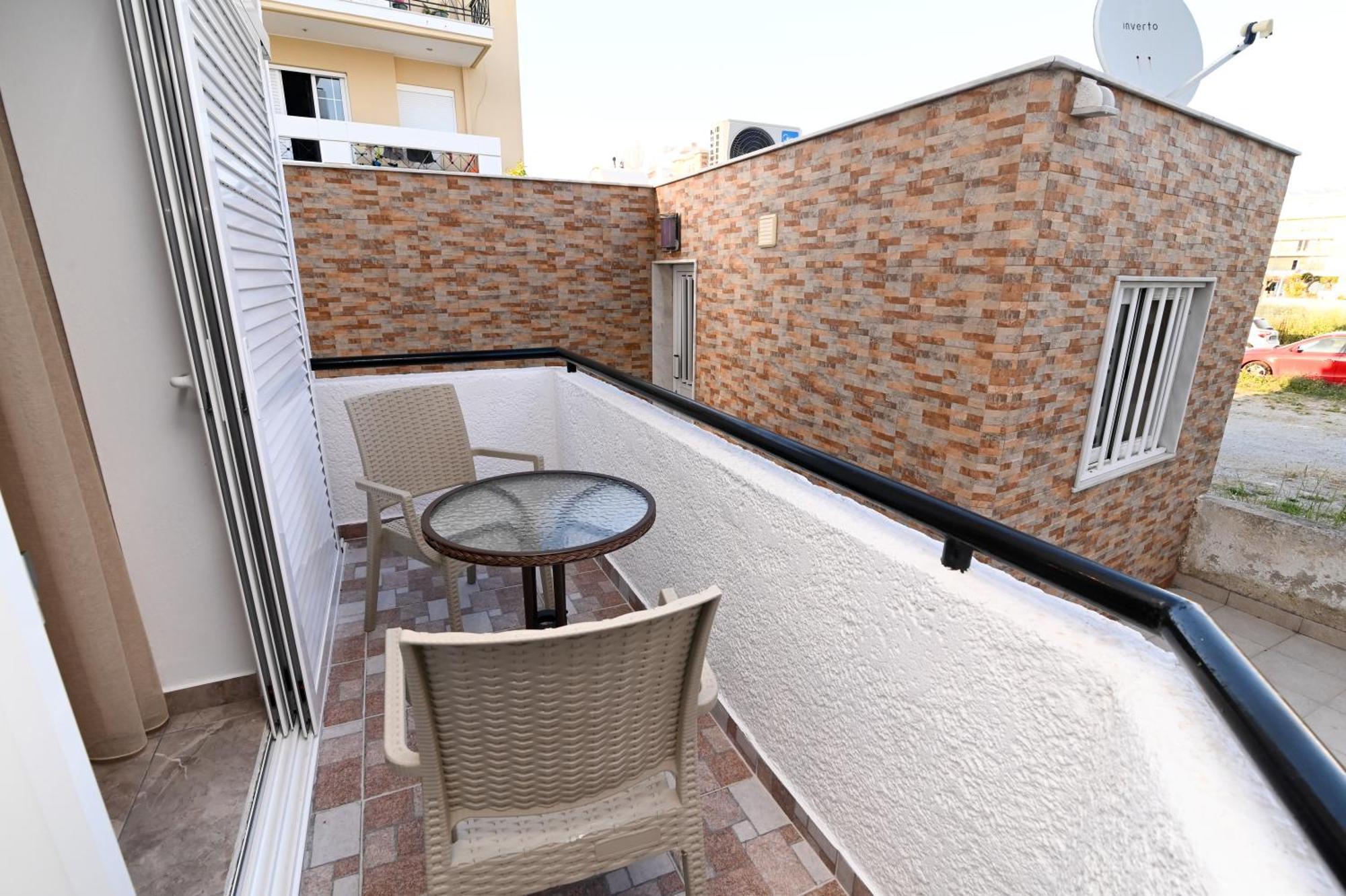 Sindy'S House Apartment Ampavris Bagian luar foto