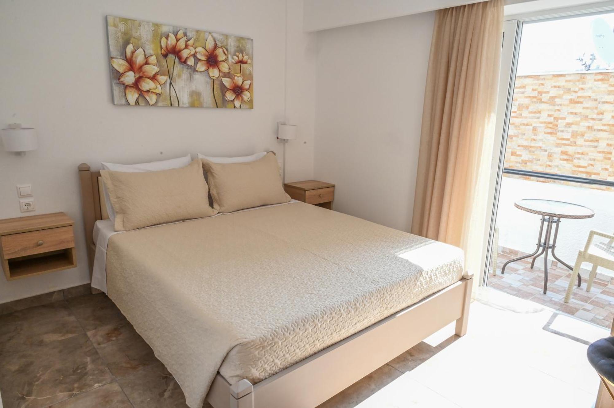 Sindy'S House Apartment Ampavris Bagian luar foto